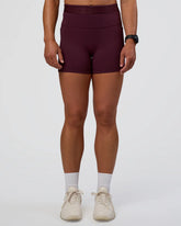 FUSION JACQUARD HIGH-RISE 4” SHORT POCKETS CHERRY LACQUER