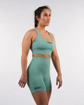 NORTHERN SPIRIT WOMEN CRUISER SHORTS GREEN