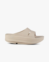 OOFOS WOMEN'S OOMEGA OOAHH SANDALS - NOMAD