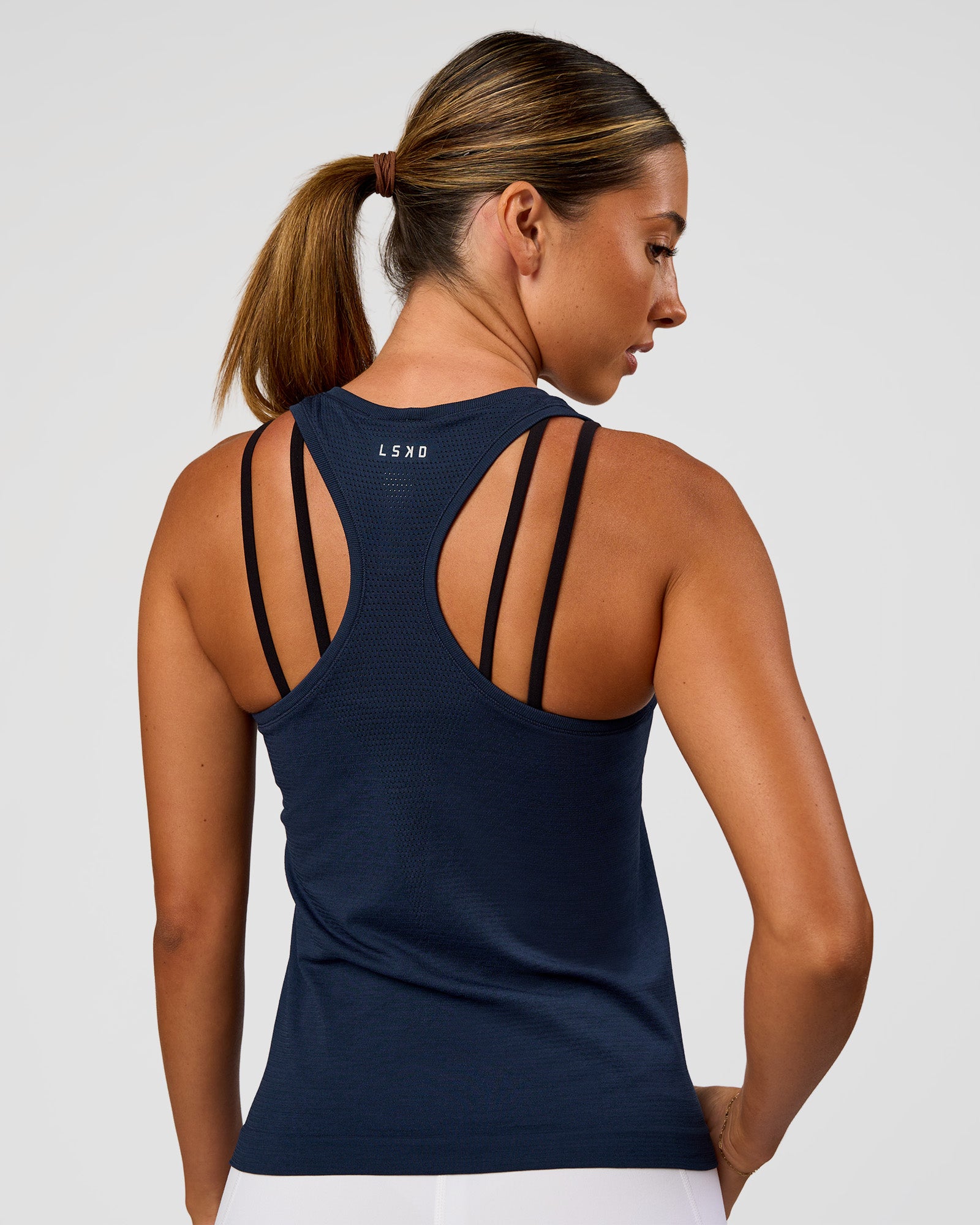 LSKD AEROFLX+ SEAMLESS TANK - FUTURE NAVY - image 12