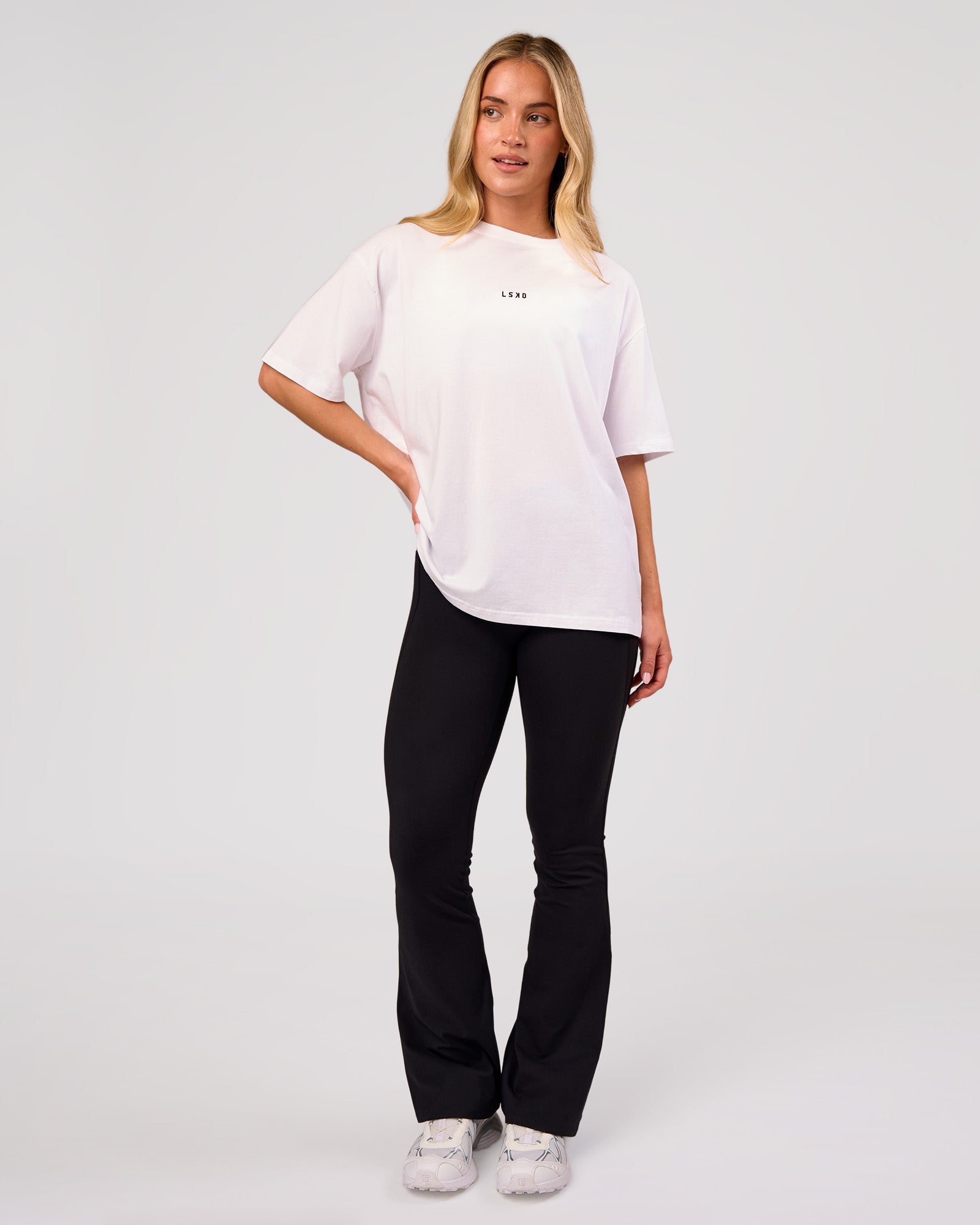 LSKD GO-TO FLXCOTTON OVERSIZED TEE - WHITE-BLACK - image 24