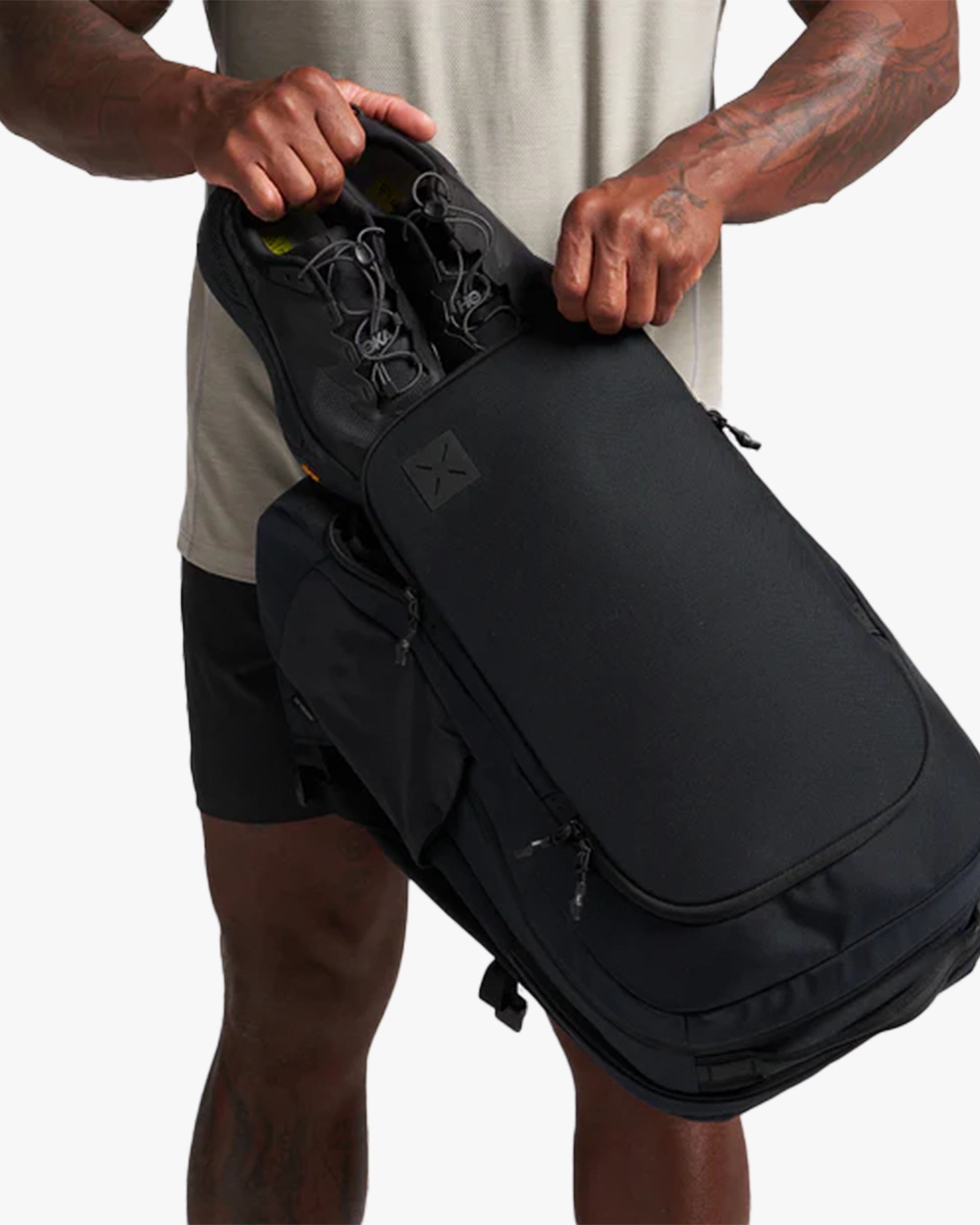 TEN THOUSAND TRAINING PACK 30L BLACK