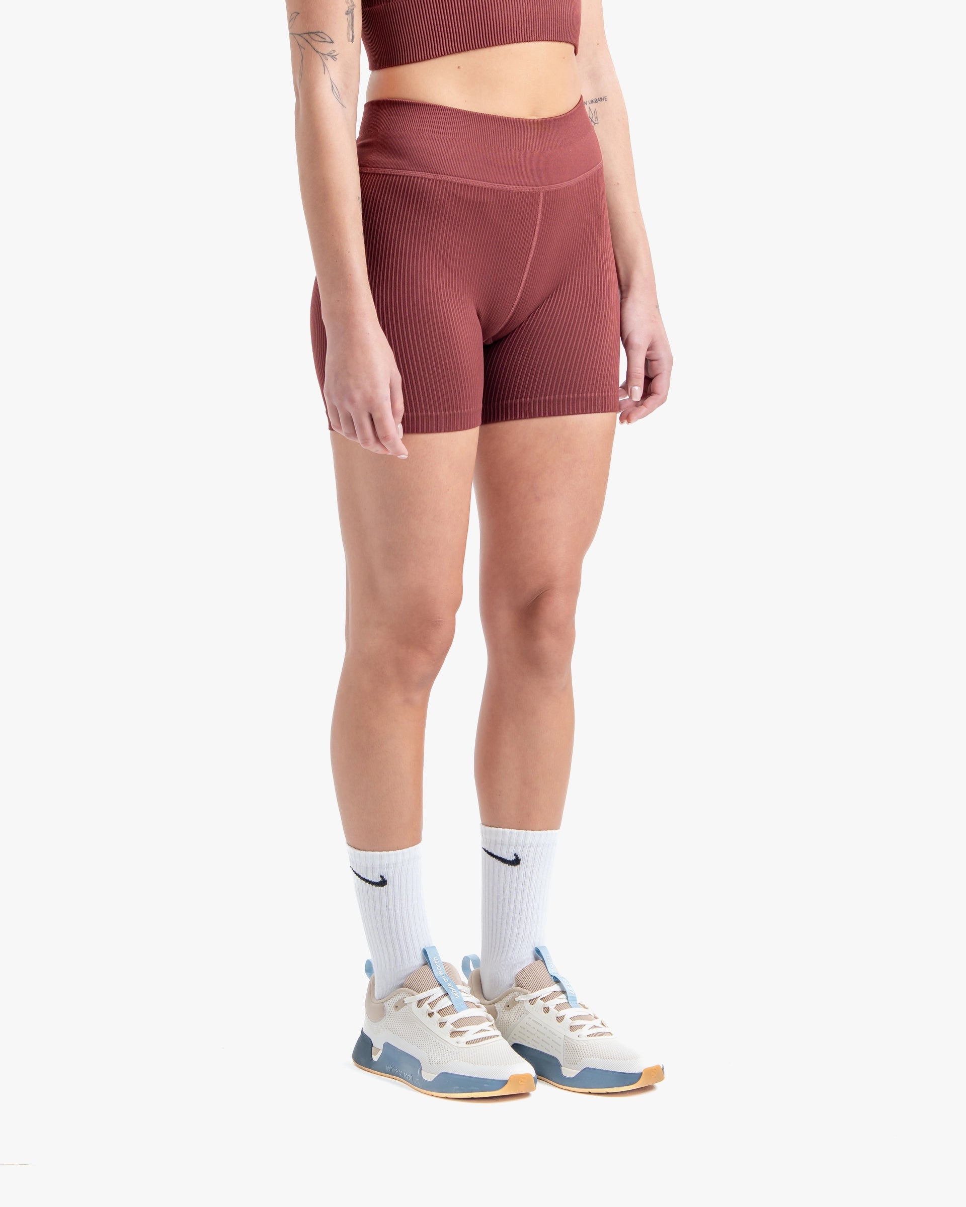WOE WOMEN'S HIGH-RISE AURA SHORT 5" RUMBA