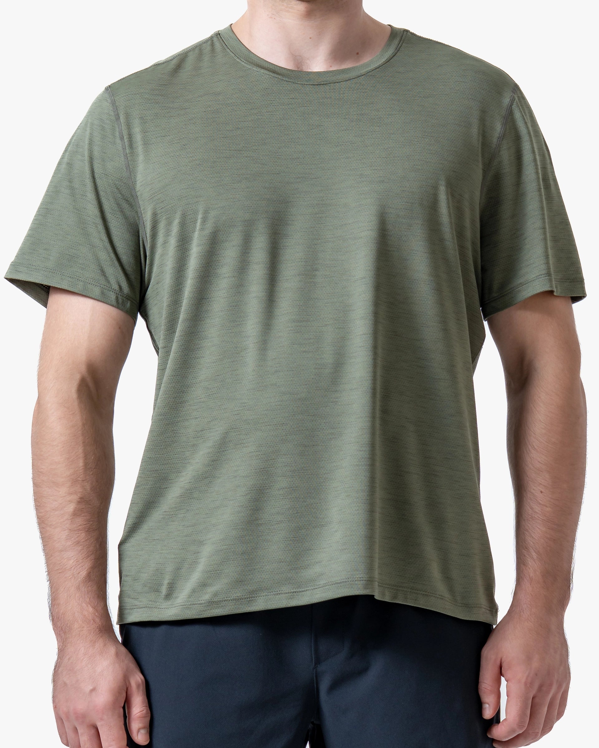 WHILE ON EARTH MEN'S RANGE TEE OLIVE