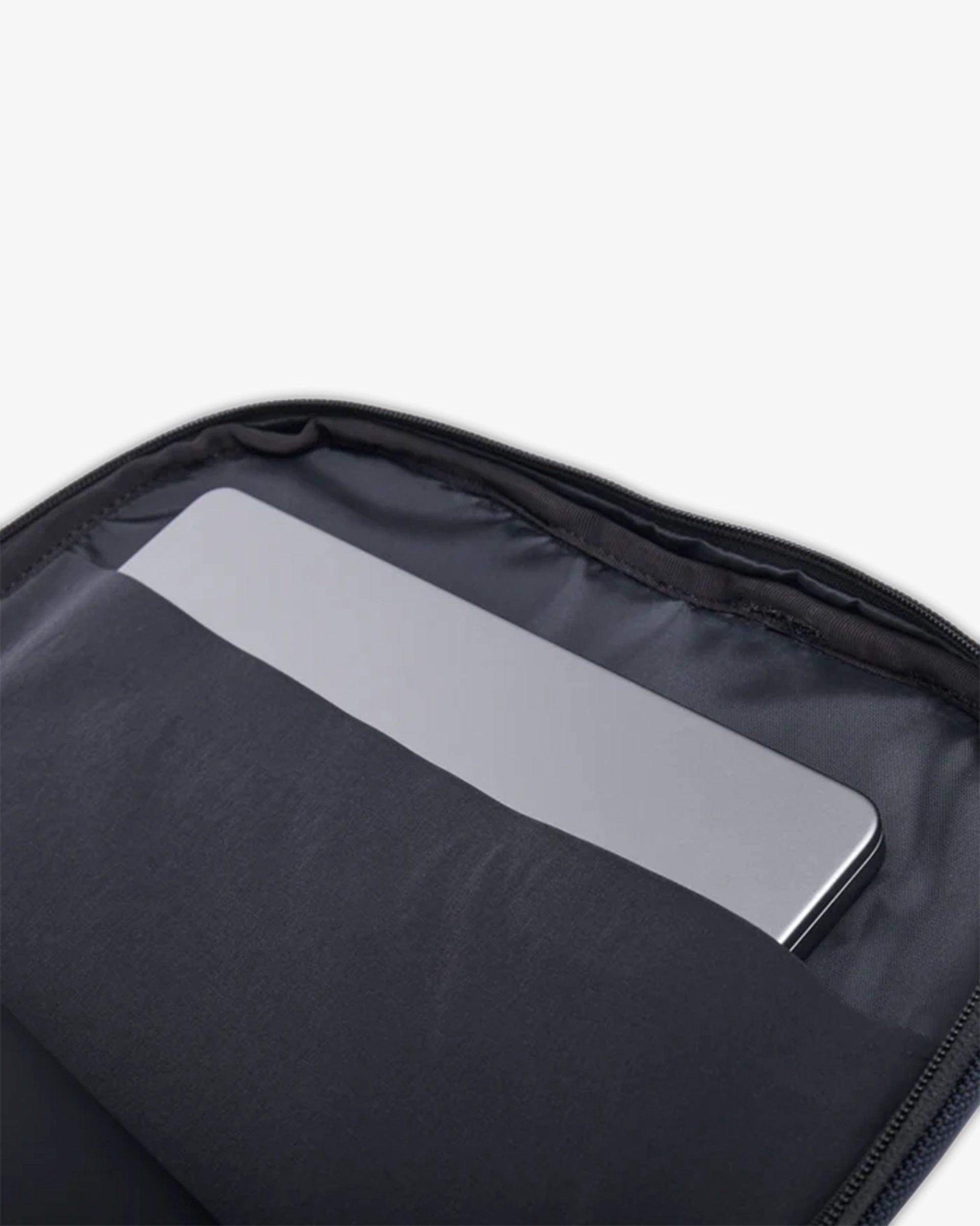 TEN THOUSAND TRAINING PACK 30L BLACK