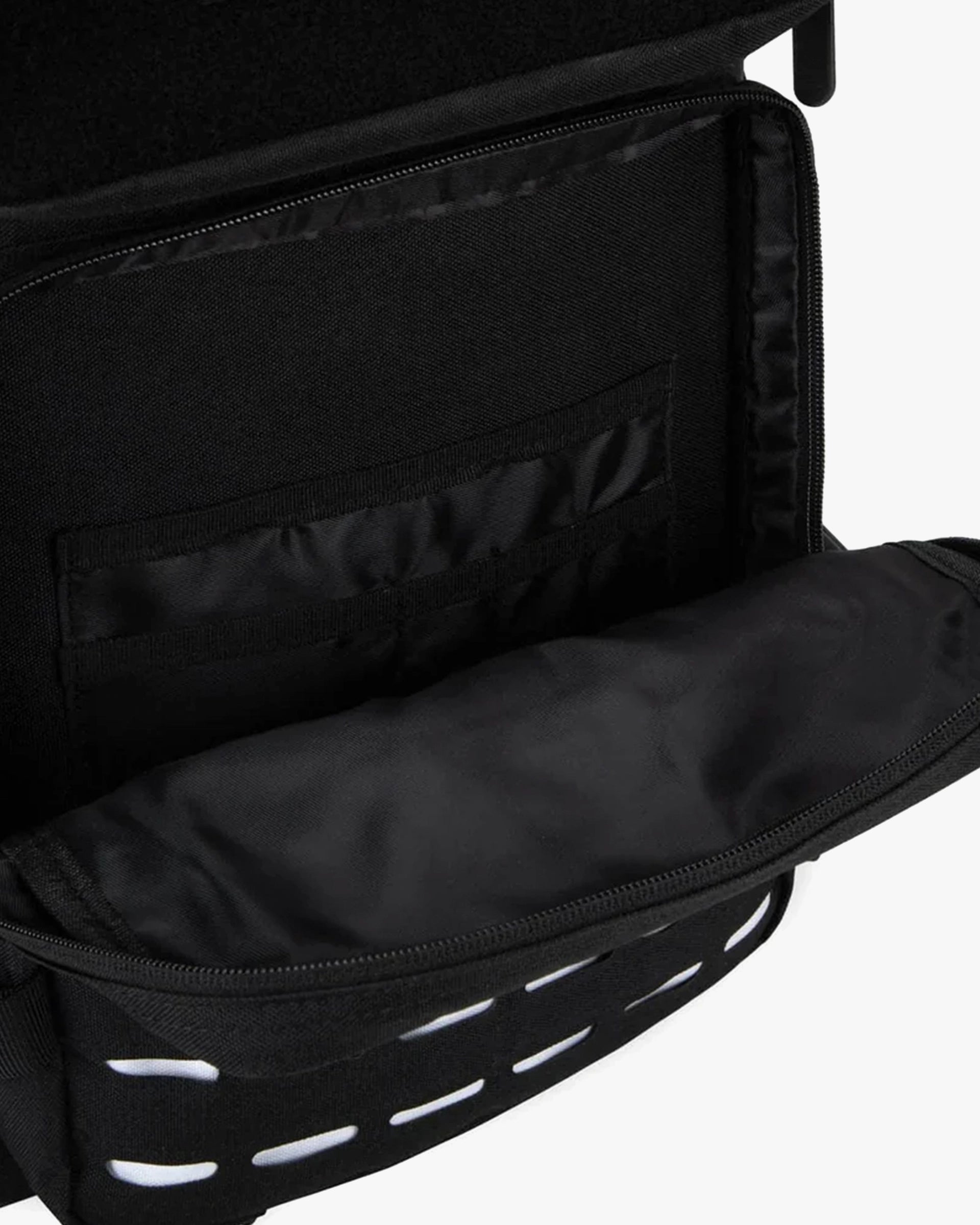 LARGE GYM BACKPACK BUILT FOR ATHLETES MONO CHROME