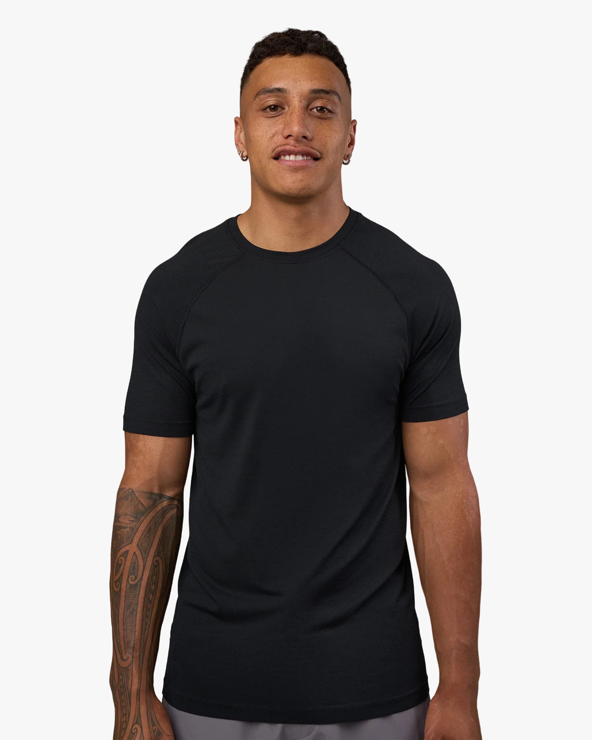 AEROFLX+ SEAMLESS TEE BLACK MARL