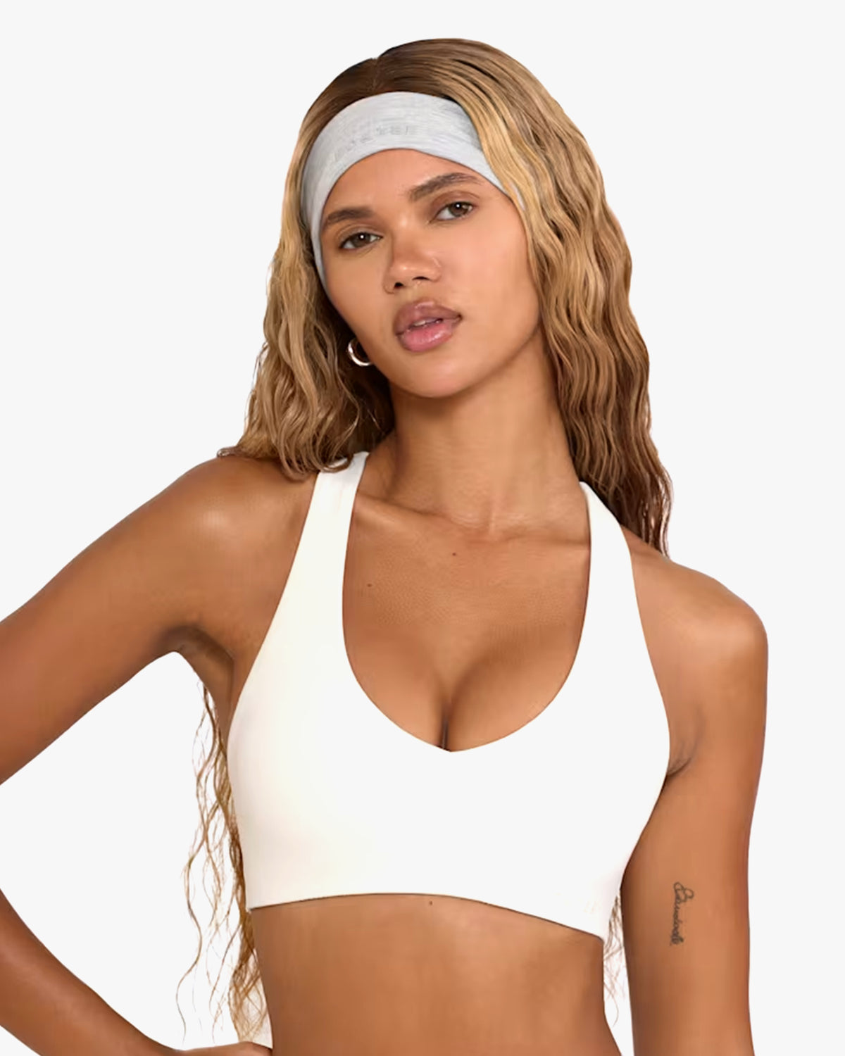 BO&TEE SOFT ACTIVE V-NECK SPORTS BRA 'WITH LOVE EDIT' WHITE