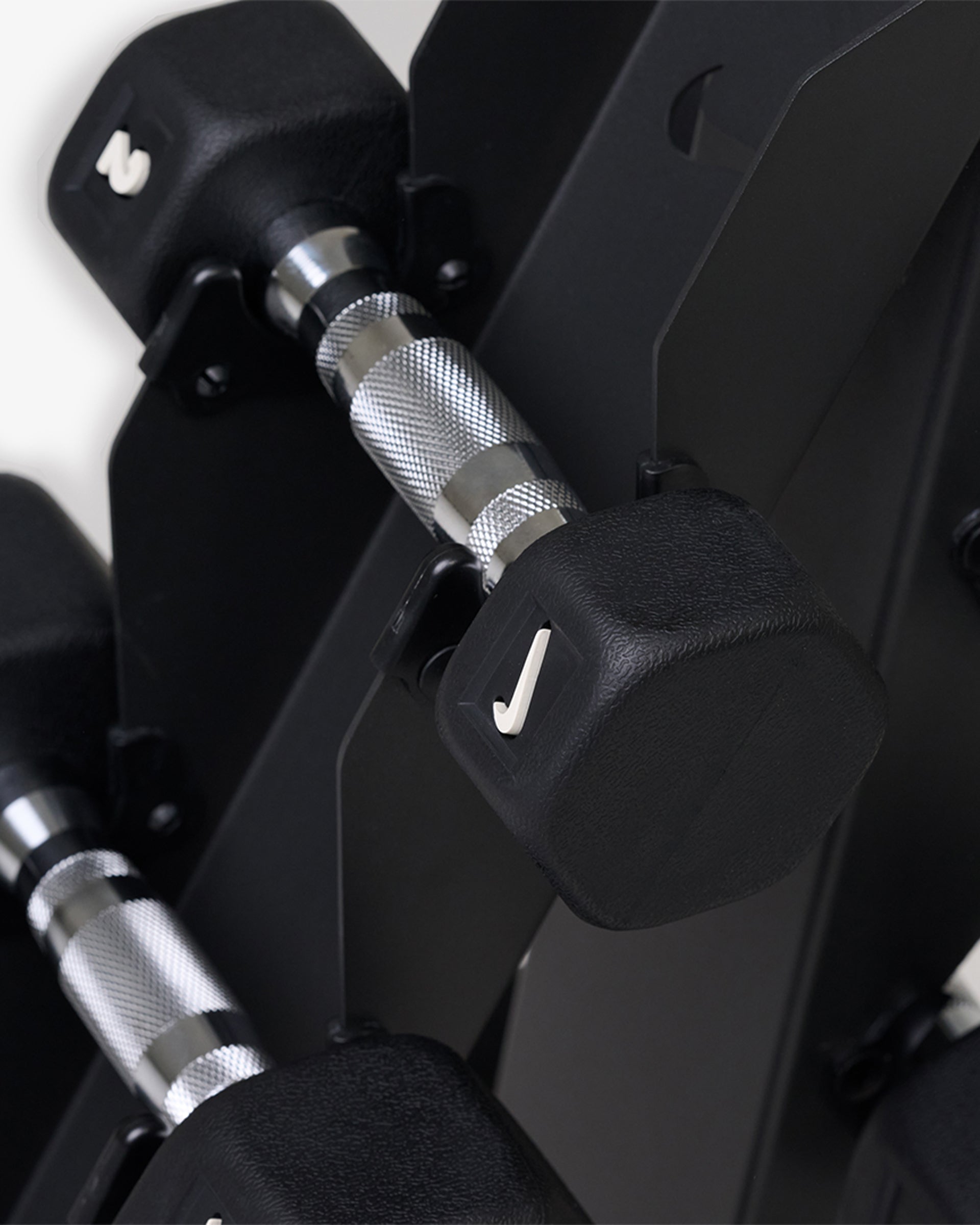 NIKE DUMBBELL TREE BLACK