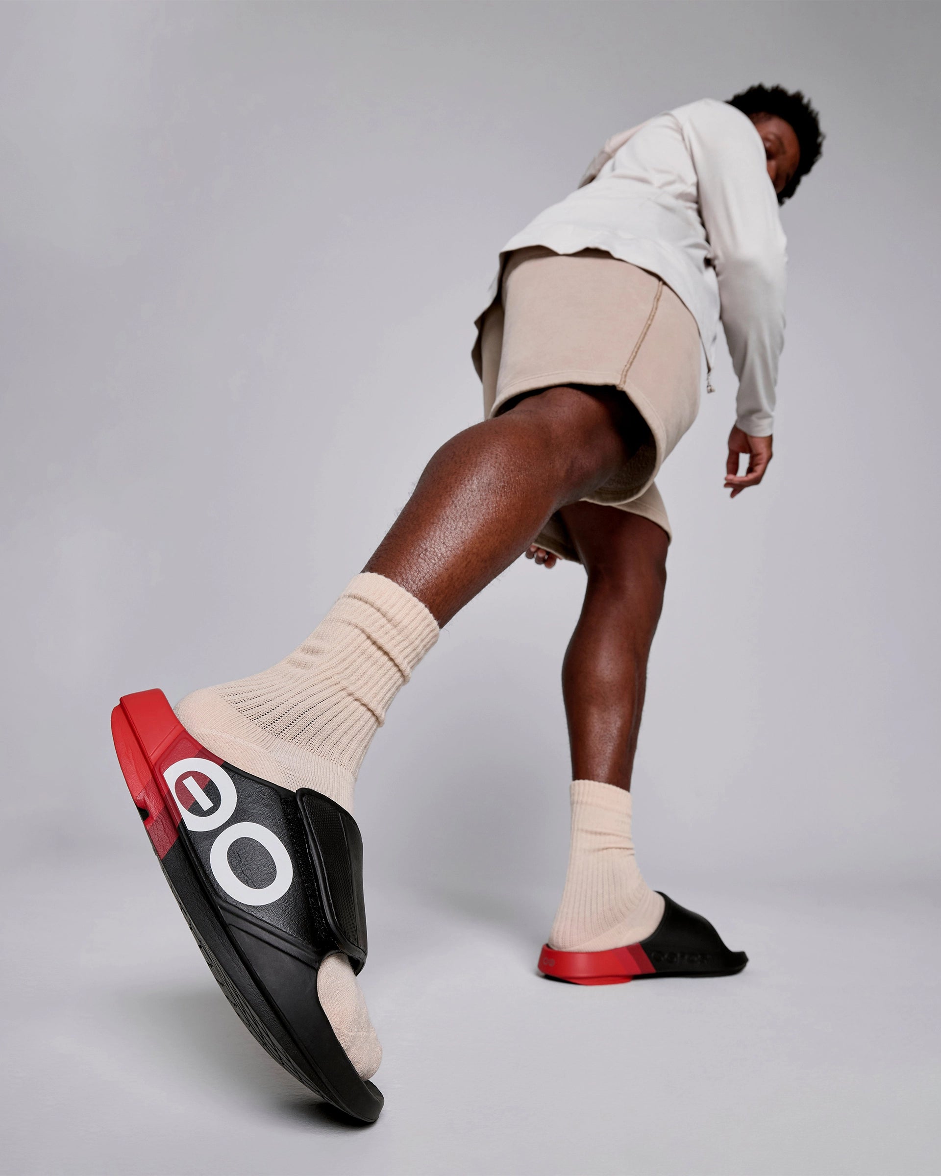 OOFOS UNISEX OOAHH SANDALS - FIRE RALLY