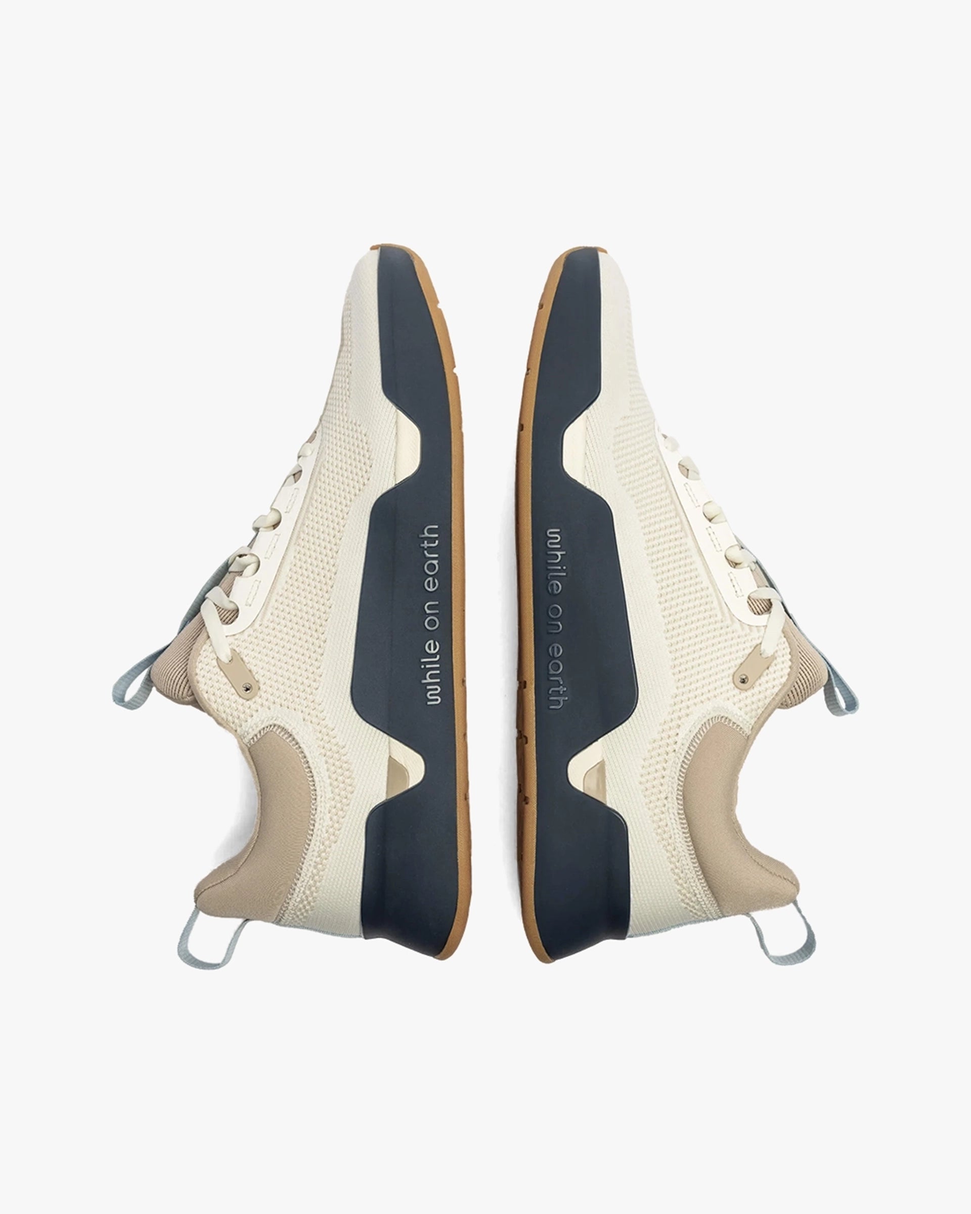 WHILE ON EARTH MOVE TRAINER WHEAT/MIDNIGHT
