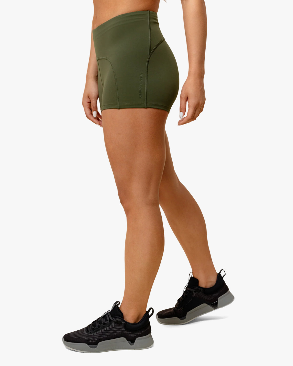WHILE ON EARTH WOMEN'S MID-RISE INTENT SHORT 3" OLIVE