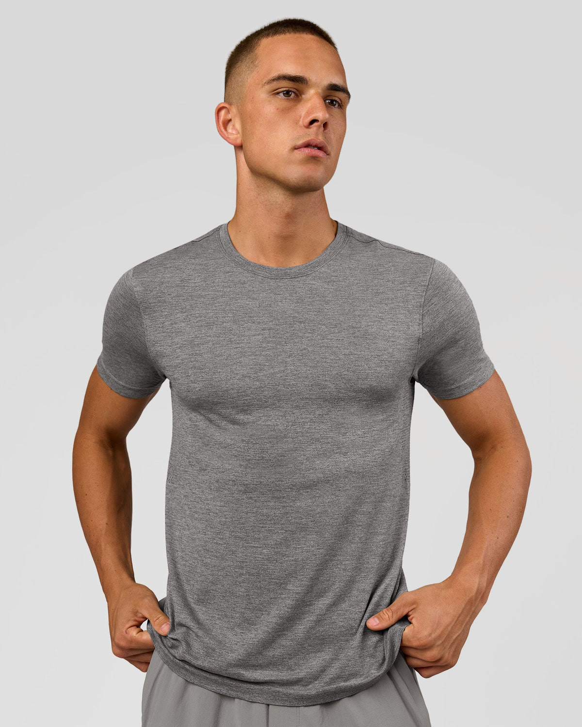 LSKD AEROFLX+ SEAMLESS SET IN SS TEE-JACQUARD - DARK STORM-ALLOY - image 1